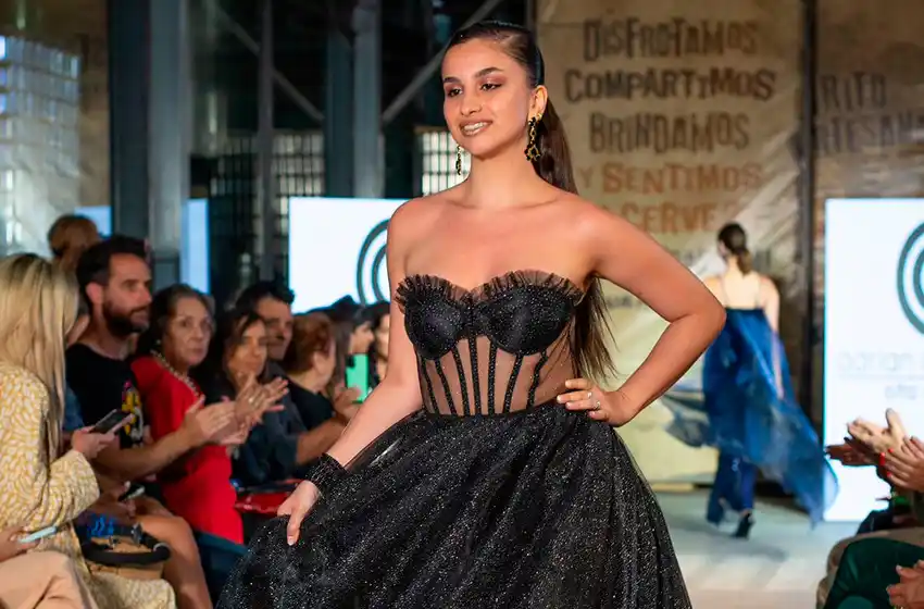 Mar del Plata se consolida como epicentro de la moda con un espectacular desfile