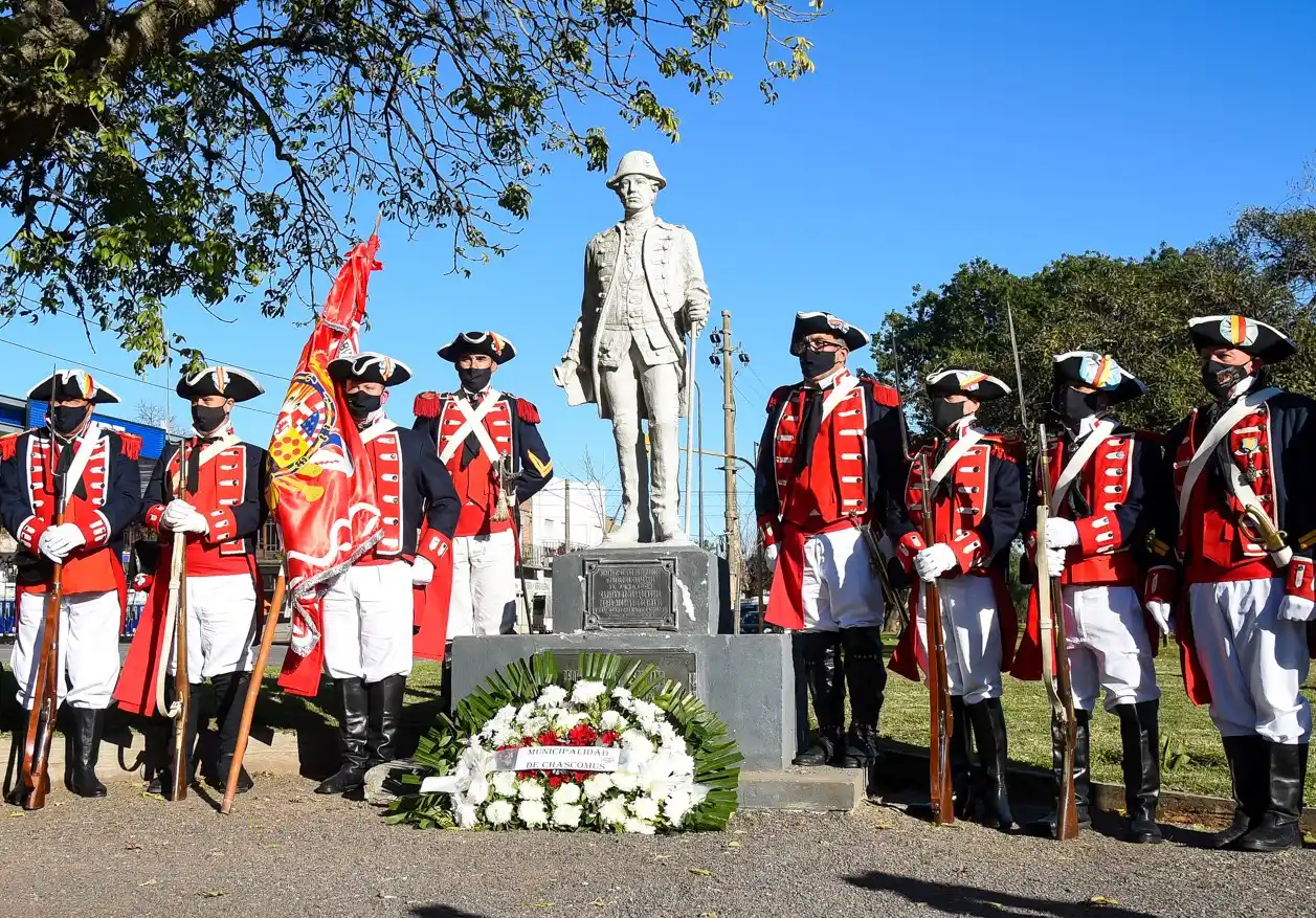 Chascomús cumple 244 años: Actos en el monumento a Escribano y plaza Independencia