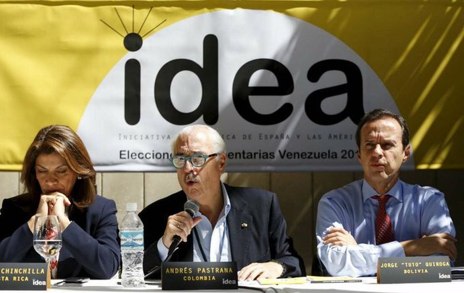 IDEA: acciones legales contra responsables de crímenes por parte del régimen