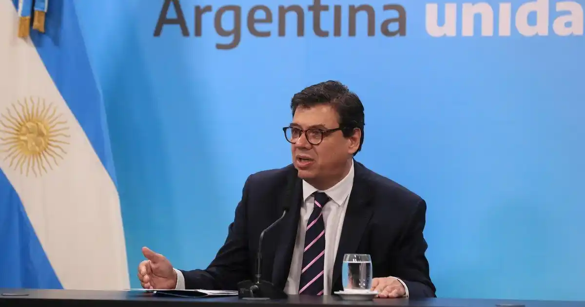 Buscan aumentar nuevamente el Salario Mínimo