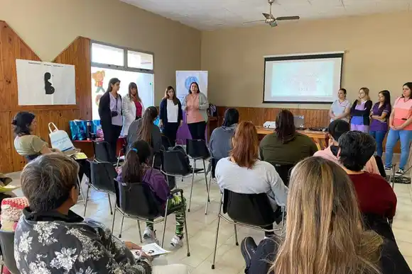 Charla sobre parto respetado