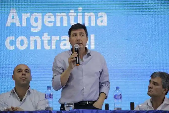 Tras el bono de $10.000, el Gobierno apunta a un “ingreso universal de base”