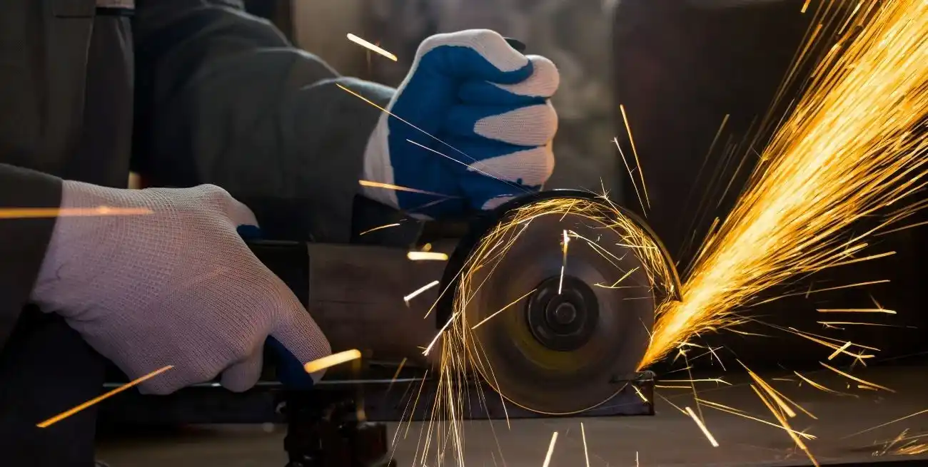 Maquinaria Agrícola (17,7%) y Carrocerías y Remolques (18,7%) fueron los sectores con mayor crecimiento.