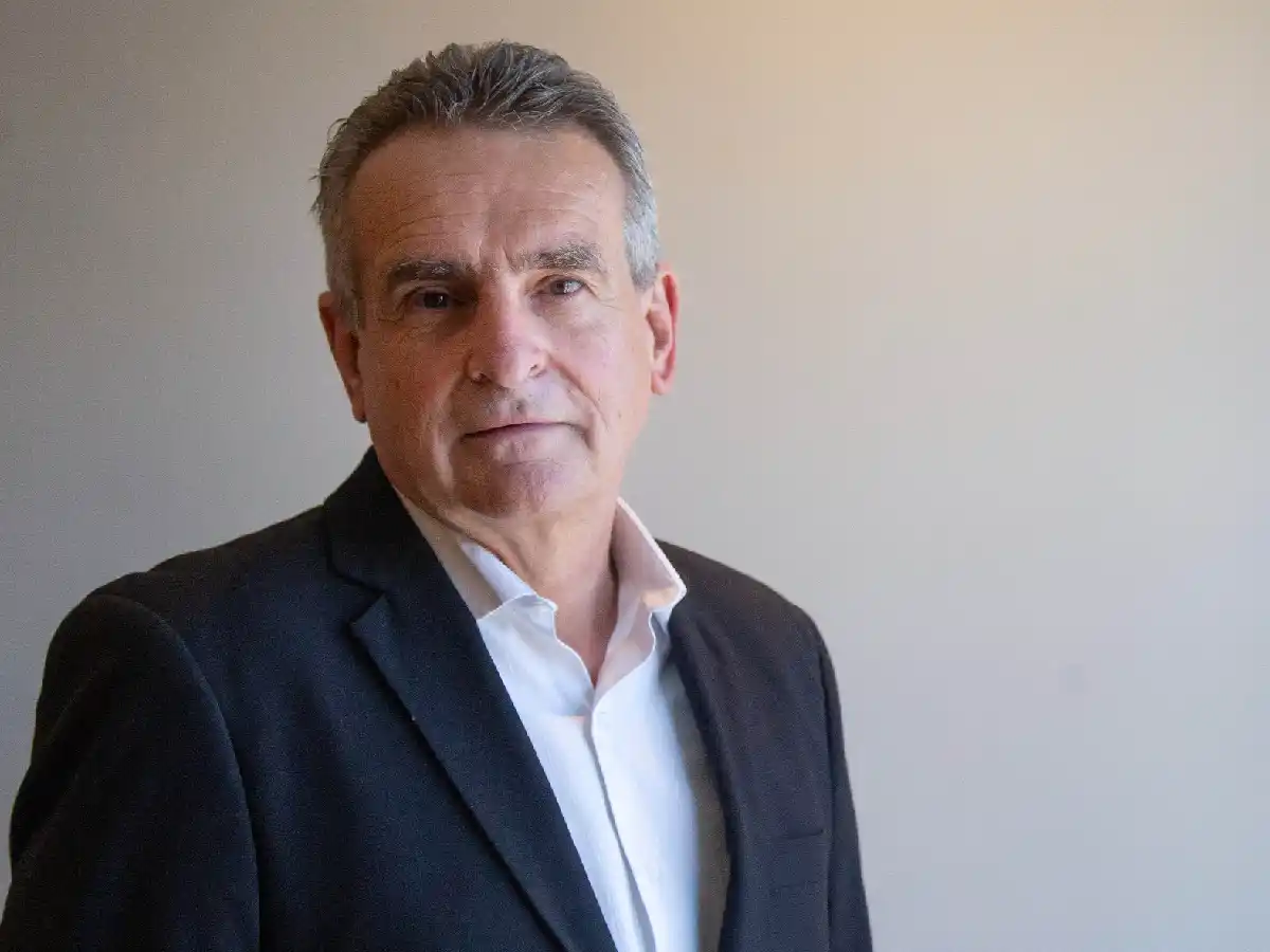 Agustín Rossi se diferenció de Aníbal Fernández: "Cristina claramente está proscripta"