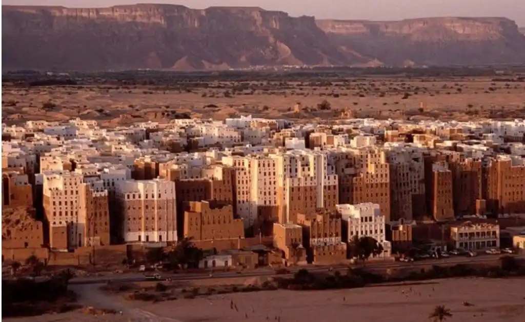 Shibam, la ciudad de los rascacielos de barro, en peligro