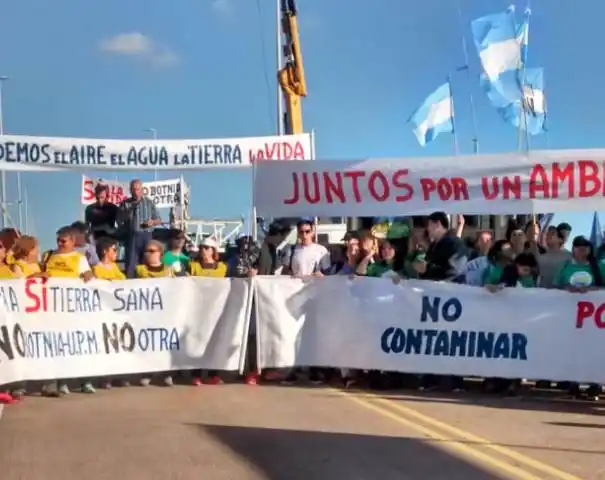 La Asamblea volvió a repudiar “todo tipo de contaminación”