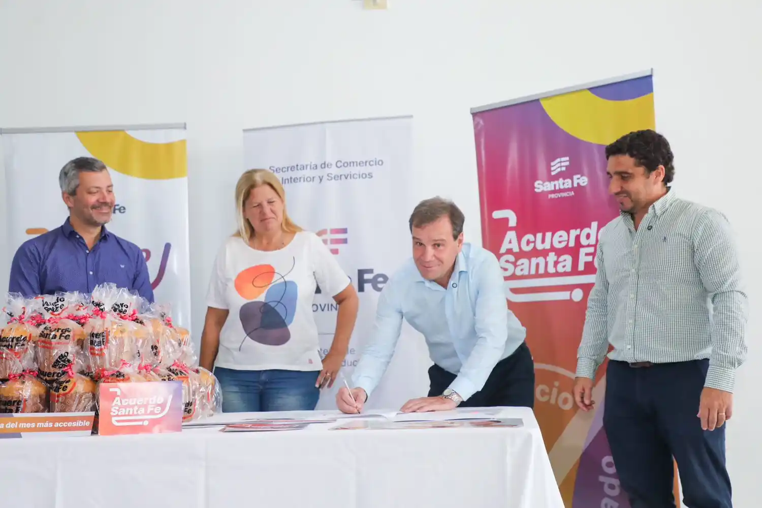 La Provincia alcanzó un acuerdo con el Centro de Industriales Panaderos de Santa Fe.