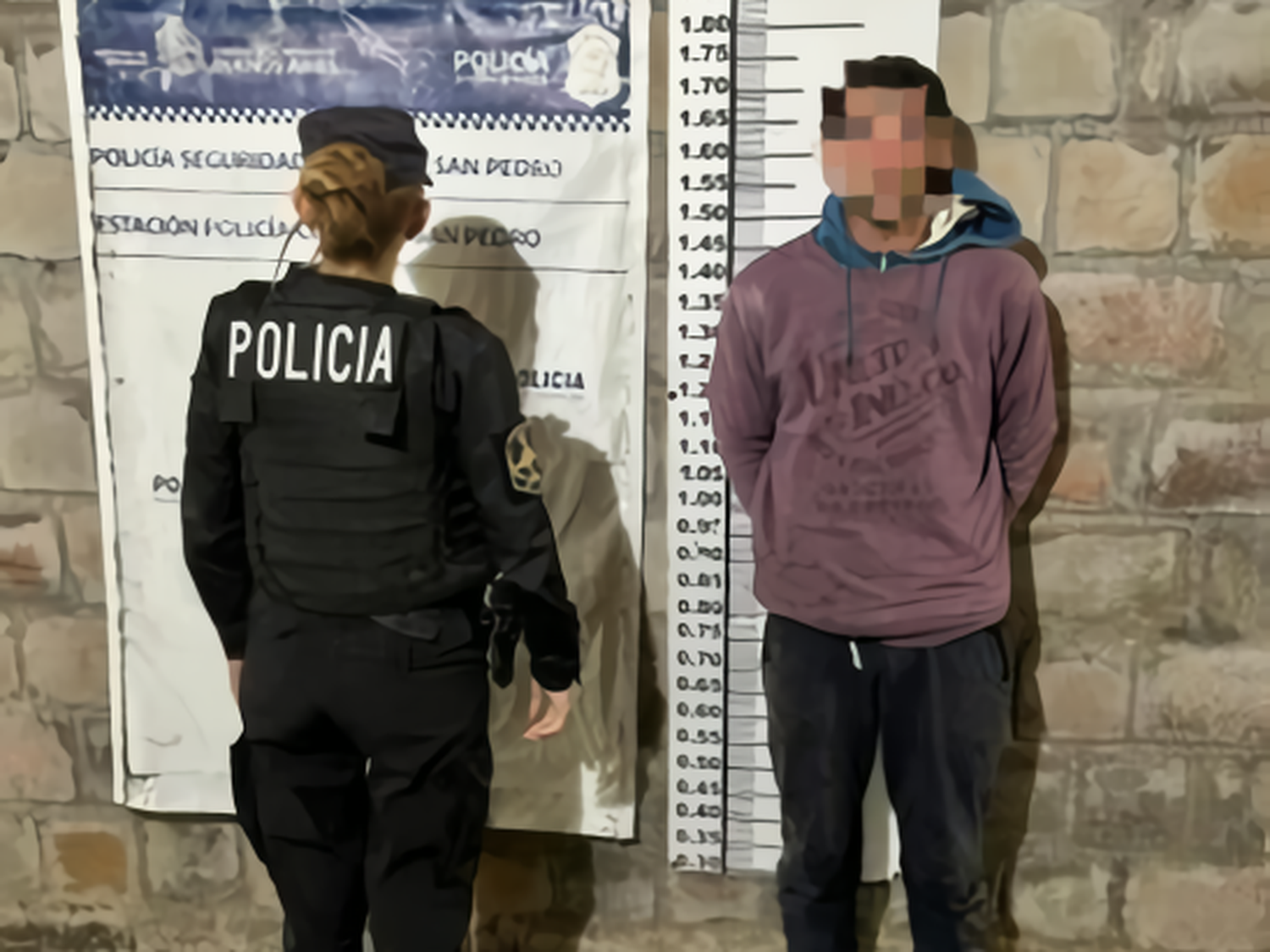 Borracho, fue aprehendido por generar disturbios en la vía pública
