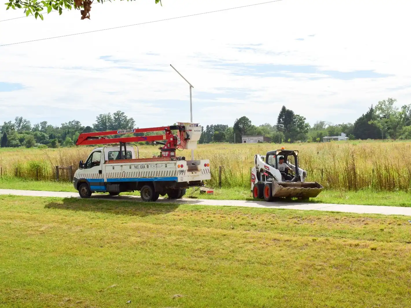 Mejoras en la iluminación: colocación de luminarias LED en Ruta 12