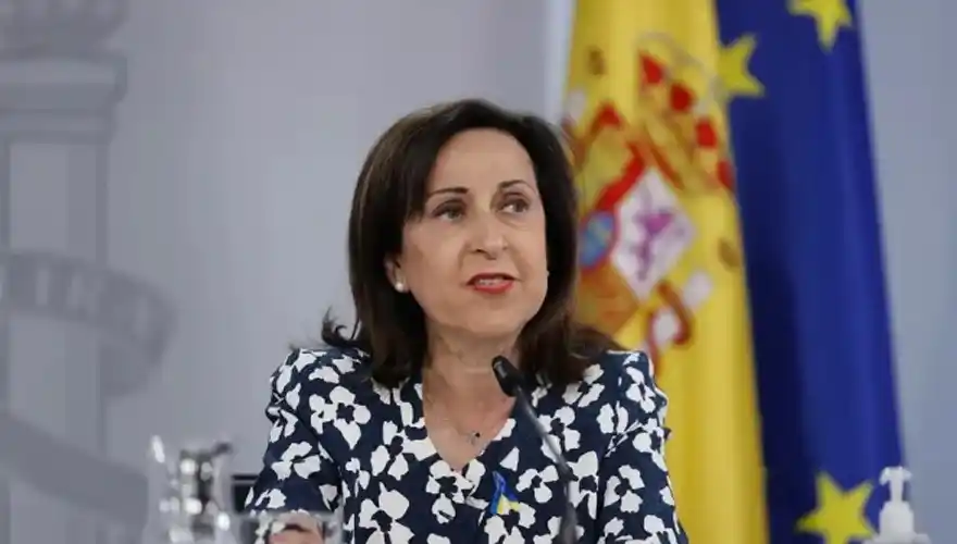 ESPAÑA INSISTE en que NO NEGOCIÓ asilo de EDMUNDO GONZÁLEZ