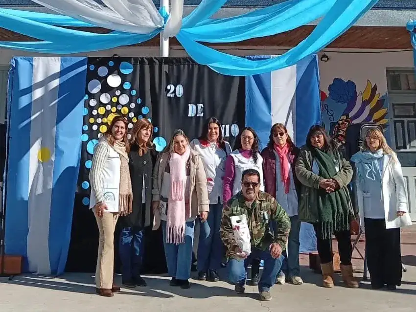 Emotivo acto del Día de la Bandera en la Escuela N° 39 de Sexto Distrito