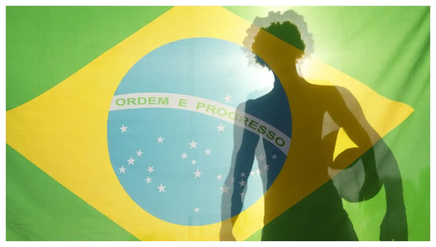 Aunque las críticas no han cesado, Hulk y Camila siguen adelante con su vida juntos.