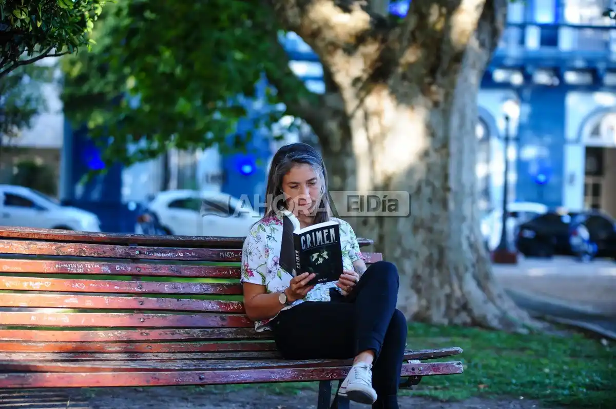 A lo Agatha Christie: el cuento policial de una escritora local llegó a una antología internacional