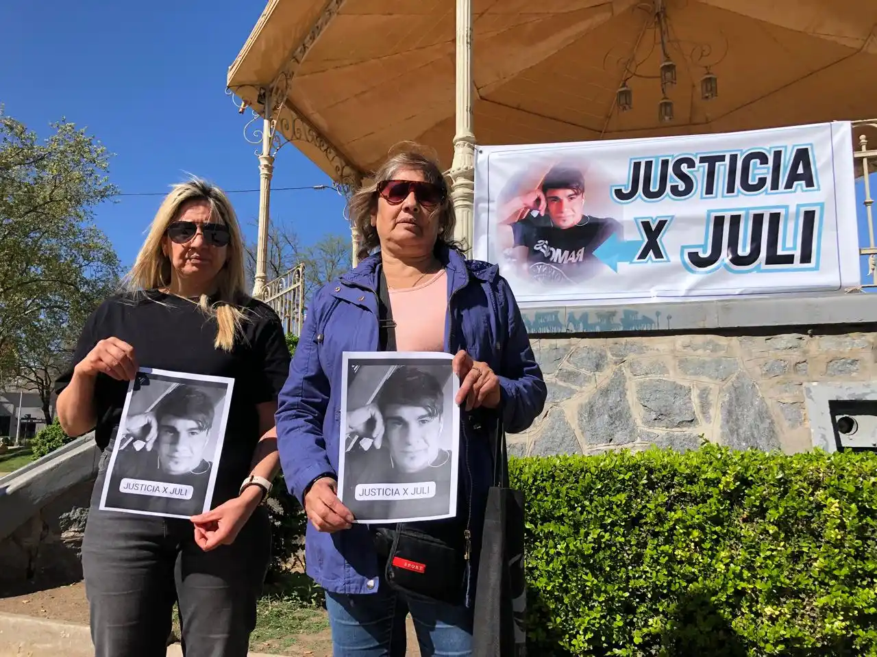 "Pedimos que se investigue el homicidio de Juli" pidieron los familiares del joven fallecido en 2020.