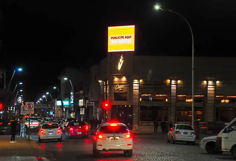 Primer cartel de Led de grandes dimensiones en nuestra ciudad