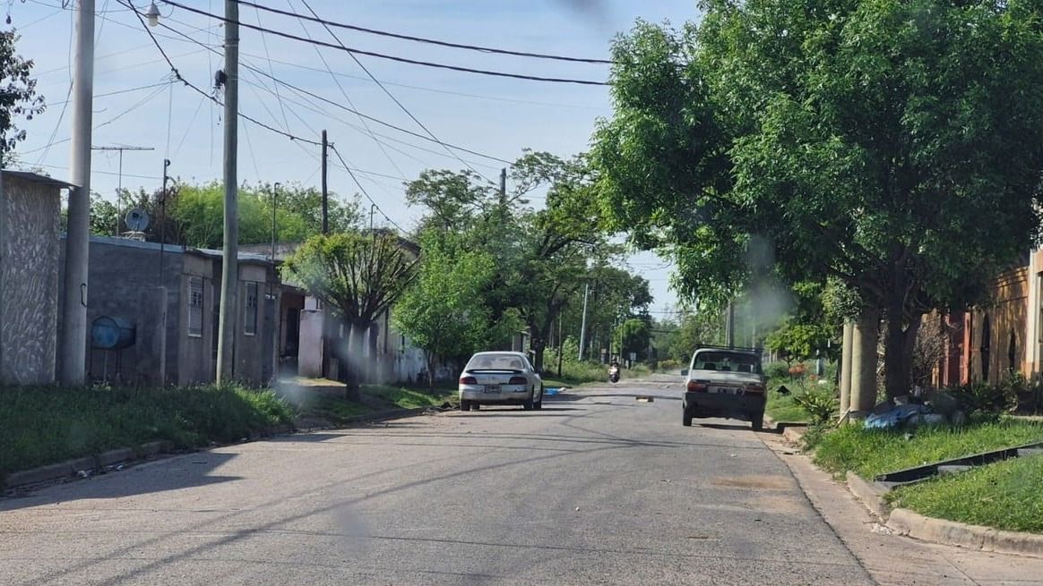 El sujeto en cuestión quedó detenido bajo la carátula de violencia de género, lesiones y daño por incendio intencional