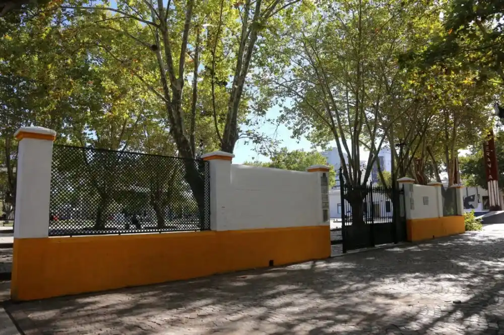 El planteo también vincula al Regimiento 7 con su actuación durante la última dictadura militar.