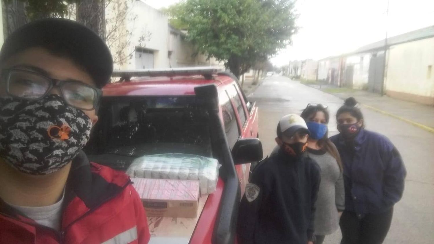 Cáritas San José realizo donaciones a los Bomberos de Ceibas