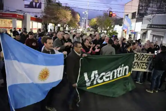 Trabajadores de Vicentin se movilizaron en defensa de los puestos de trabajo