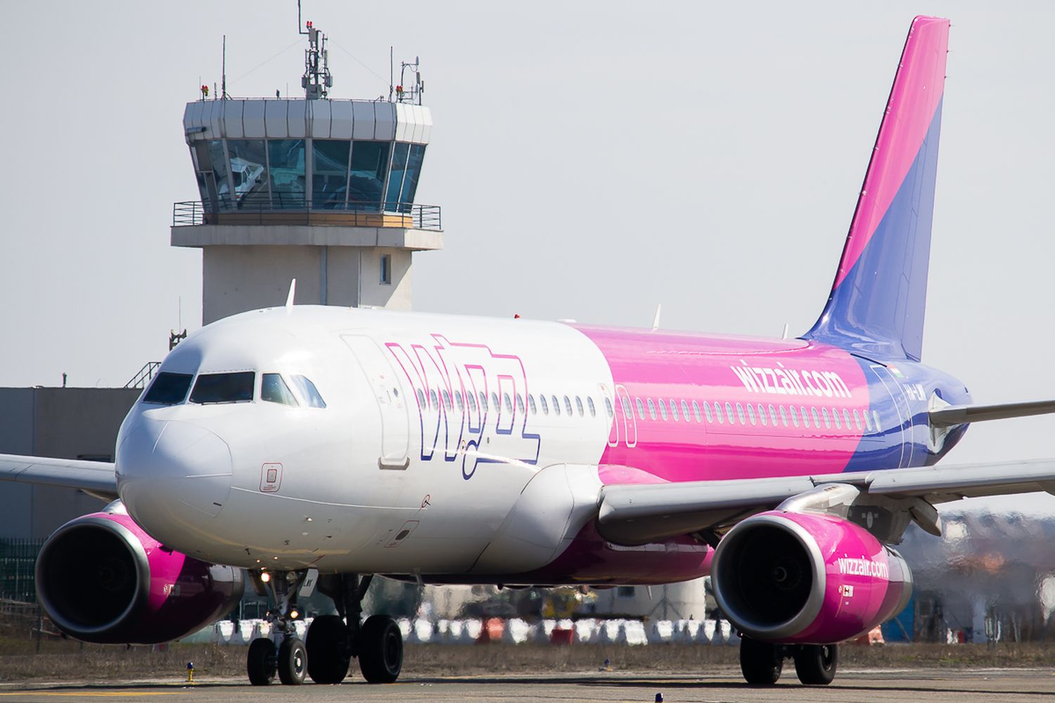 Wizz Air crece en Polonia con 8 nuevas rutas desde aeropuertos regionales