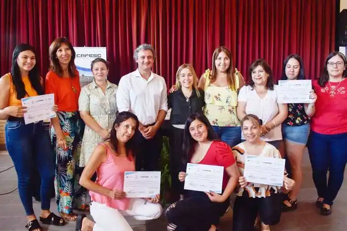 CAFESG y el Instituto Becario cerraron la edición 2022 del programa Formador de Formadores