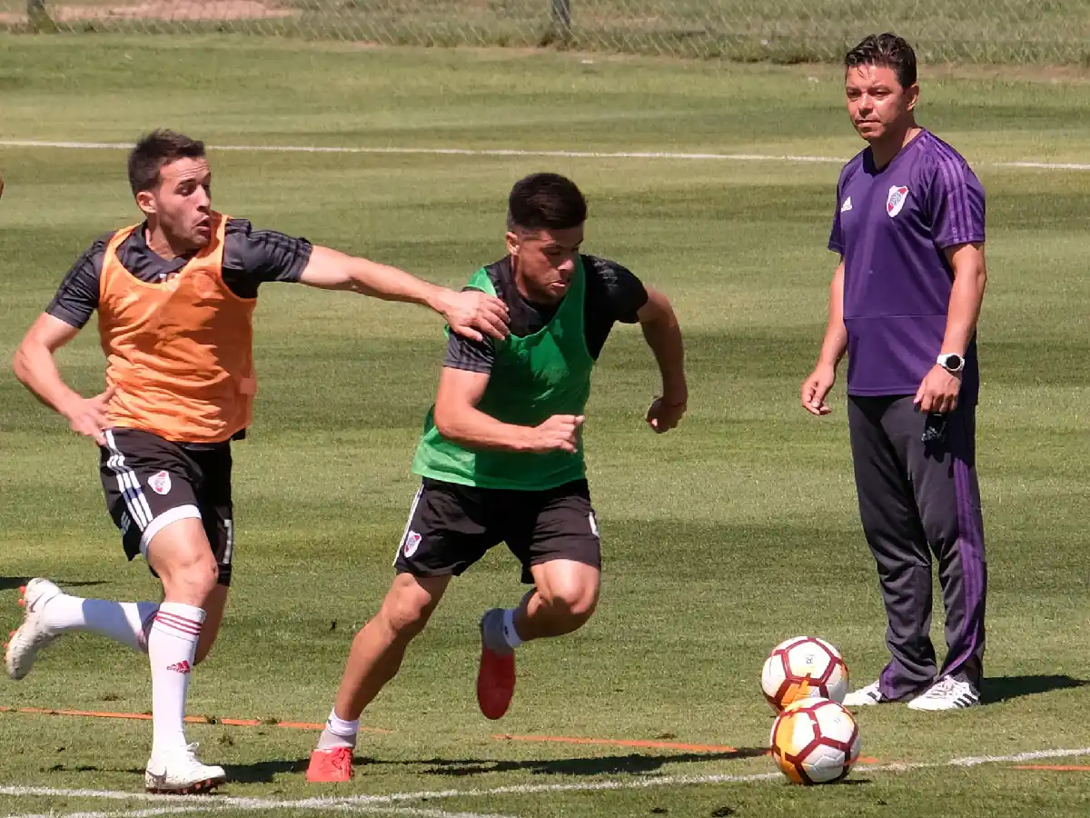 Gallardo comienza a definir su equipo