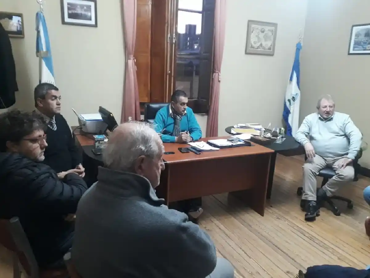 Vecinos de barrio Sarmiento también piden la presencia de las fuerzas federales   