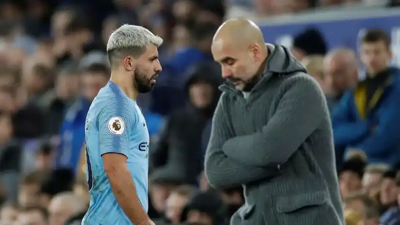 El Kun Agüero se calentó con Guardiola porque lo reemplazó por otro jugador