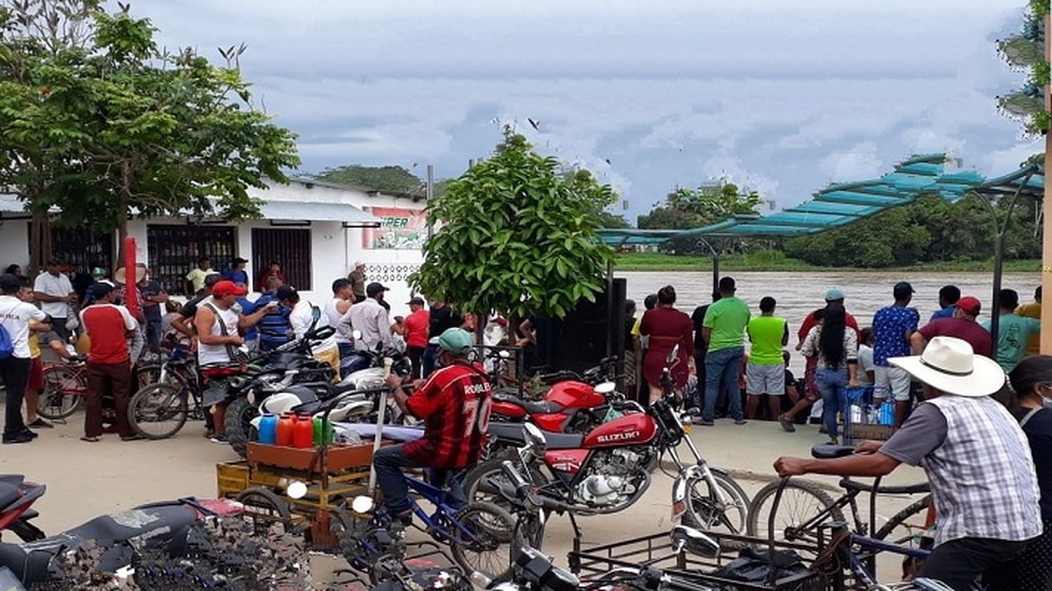 Migración Colombia envía equipo especial para apoyar a desplazados en Arauquita
