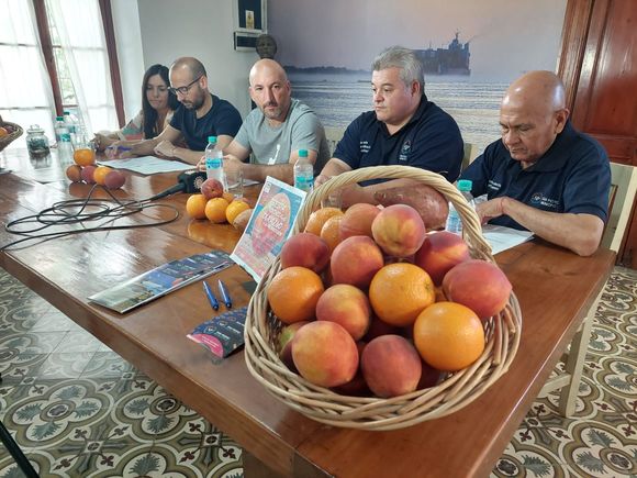 Fiesta del Durazno en Gobernador Castro: "Tenemos un pueblo que es pujante"