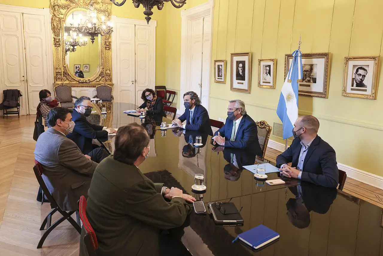 El Presidente participó ayer de la reunión del gabinete económico.