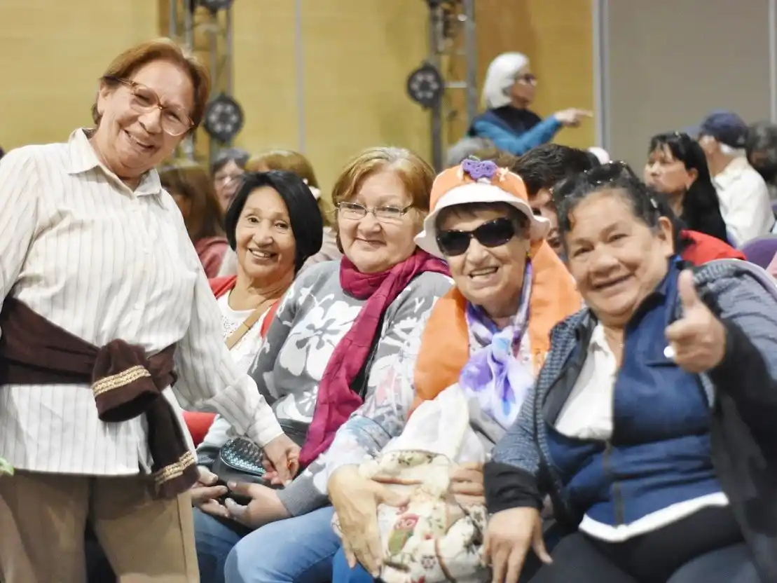 Encuentro por el Día Internacional de la Mujer destinado a personas mayores
