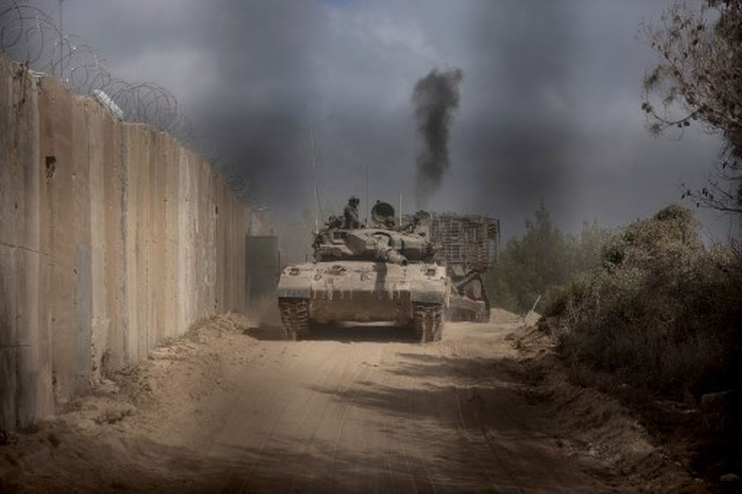 Bombardeos israelíes dejan al menos 51 MUERTOS EN LÍBANO