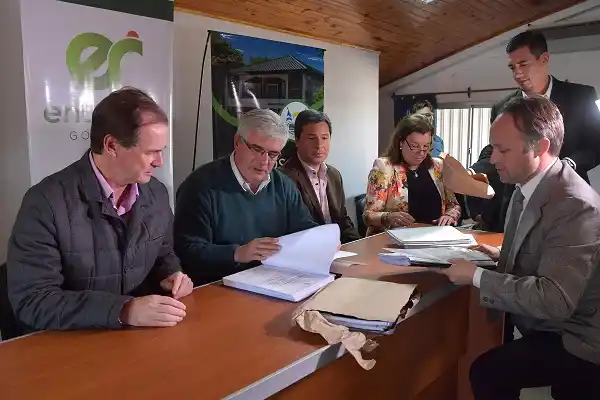 Pavimentarán la ruta que une Oro Verde y Tezanos Pinto