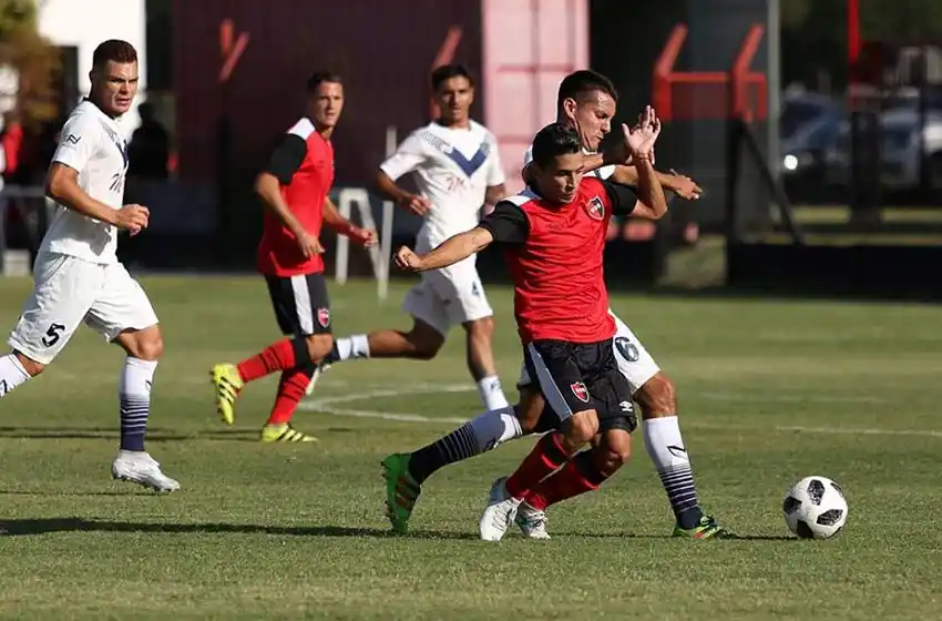 Joaquín Torres: «Nos hacen un gol, nos lastiman y no tenemos reacción»