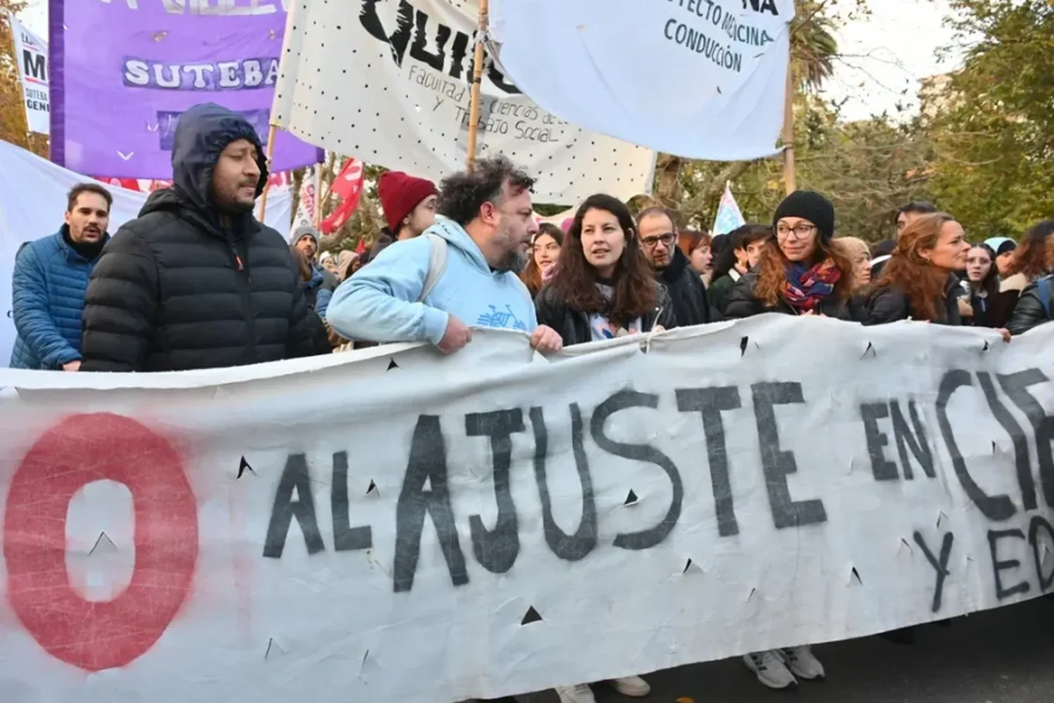 La comunidad universitaria debate en asambleas la continuidad del plan de lucha contra las políticas de Milei