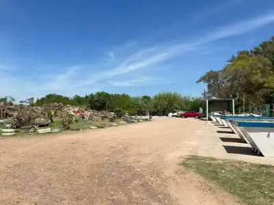 Instan a prevenir la formación de microbasurales y reforzar la separación de residuos