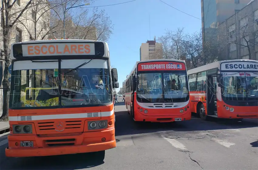 Transportistas escolares: "Estamos inmersos en mucha incertidumbre"