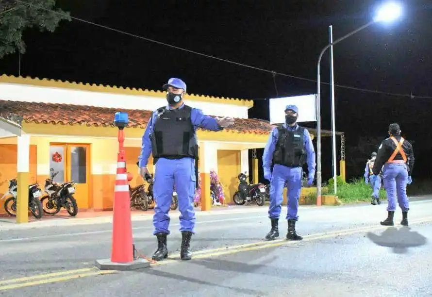 Cinco personas que registraban pedidos de captura fueron detectadas y aprehendidas