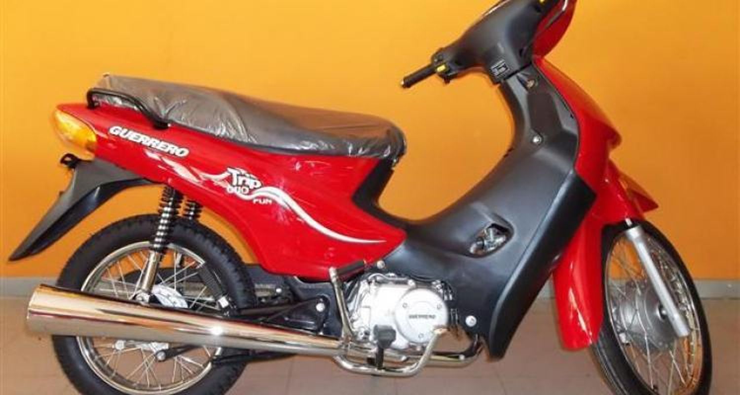 Circulaba a bordo de una moto robada y lo apresaron