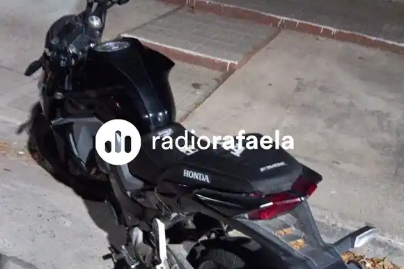 Le robaron la moto y a las horas la recuperó