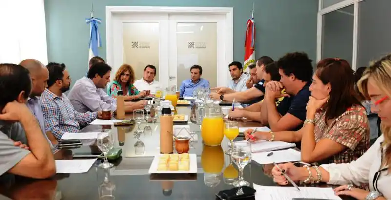 Concejales se reunieron con empresarios turísticos