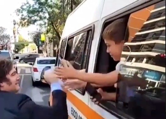 "Mini fans" del presidente electo
