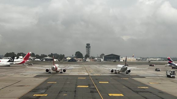 Gremios aeronáuticos colombianos impulsan modelo sindical basado en diálogo y sostenibilidad