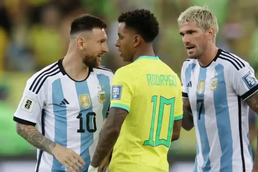 El Ministerio Público de Río de Janeiro abrió una investigación por ofensas racistas contra Rodrygo durante el último Brasil - Argentina