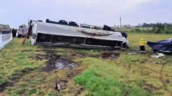 Impactante siniestro vial en la Ruta 34: murieron cinco personas
