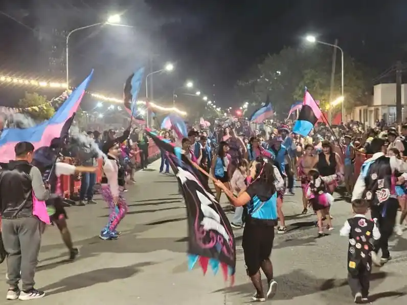 Fueron cuatro días a puro baile en la avenida del Encuentro.