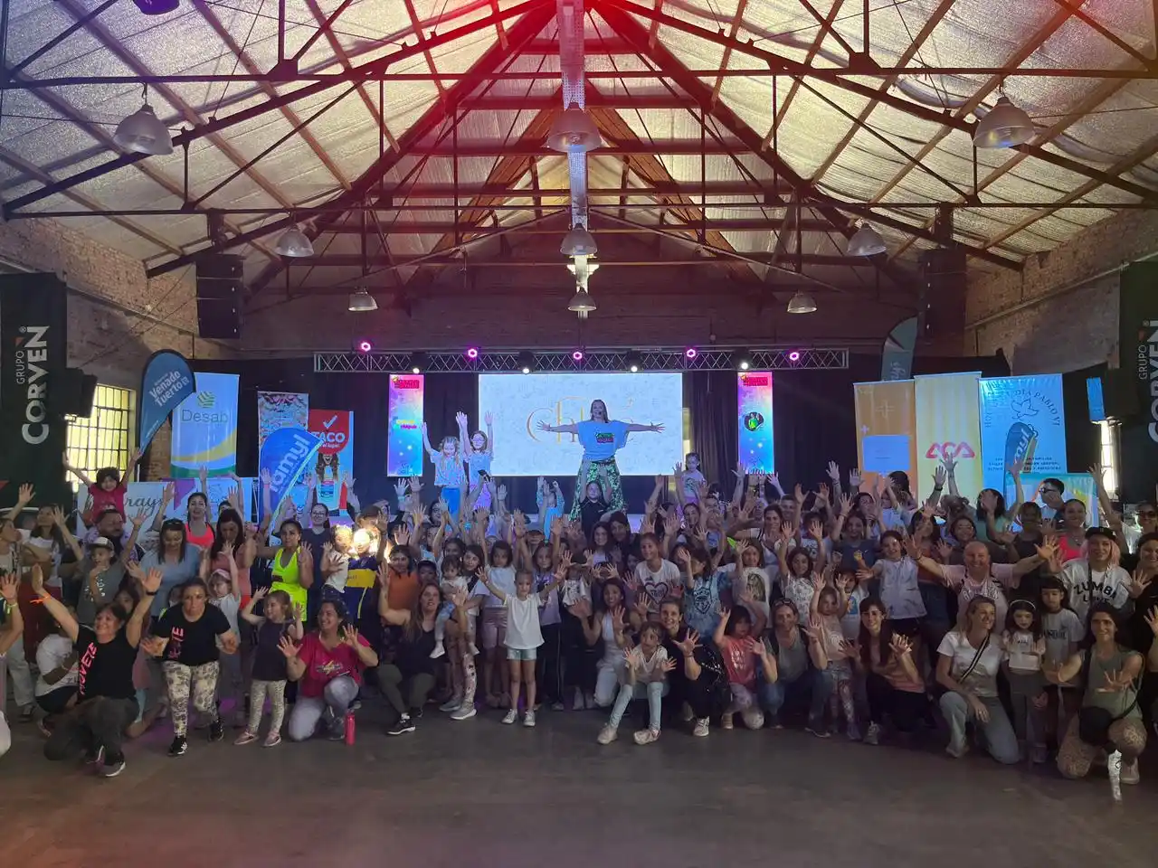 Niños y niñas podrán disfrutar de bailes y ritmos.