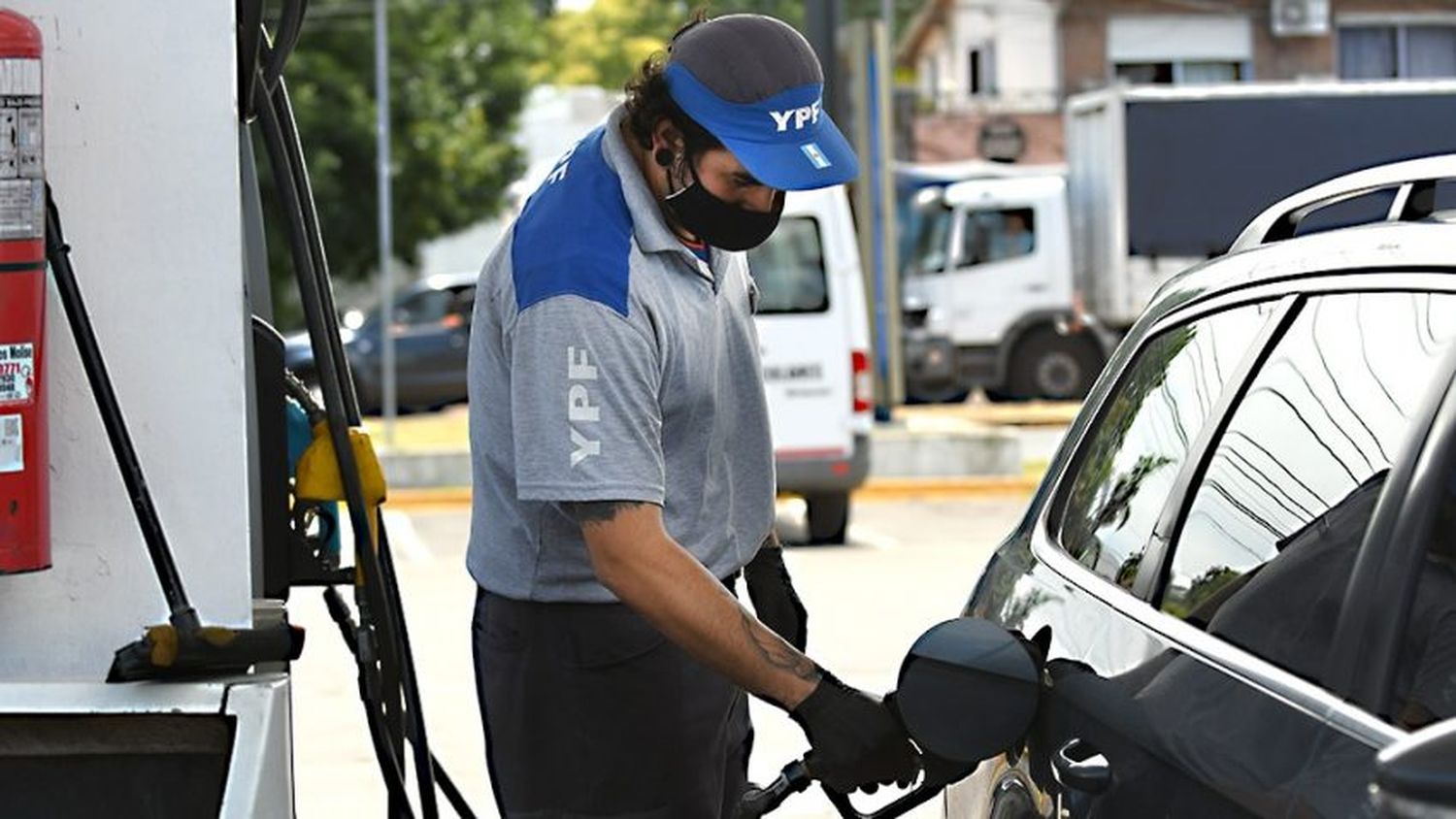 Aumentaron los combustibles hasta un 11,5% en todo el país