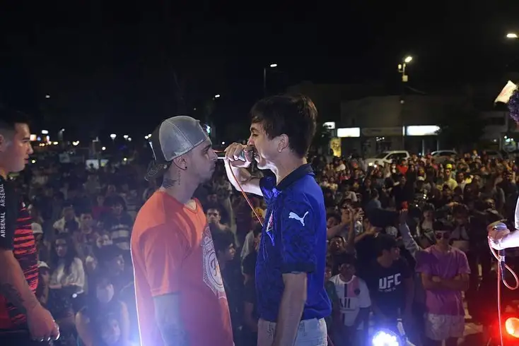 Una multitud disfrutó del evento de freestyle